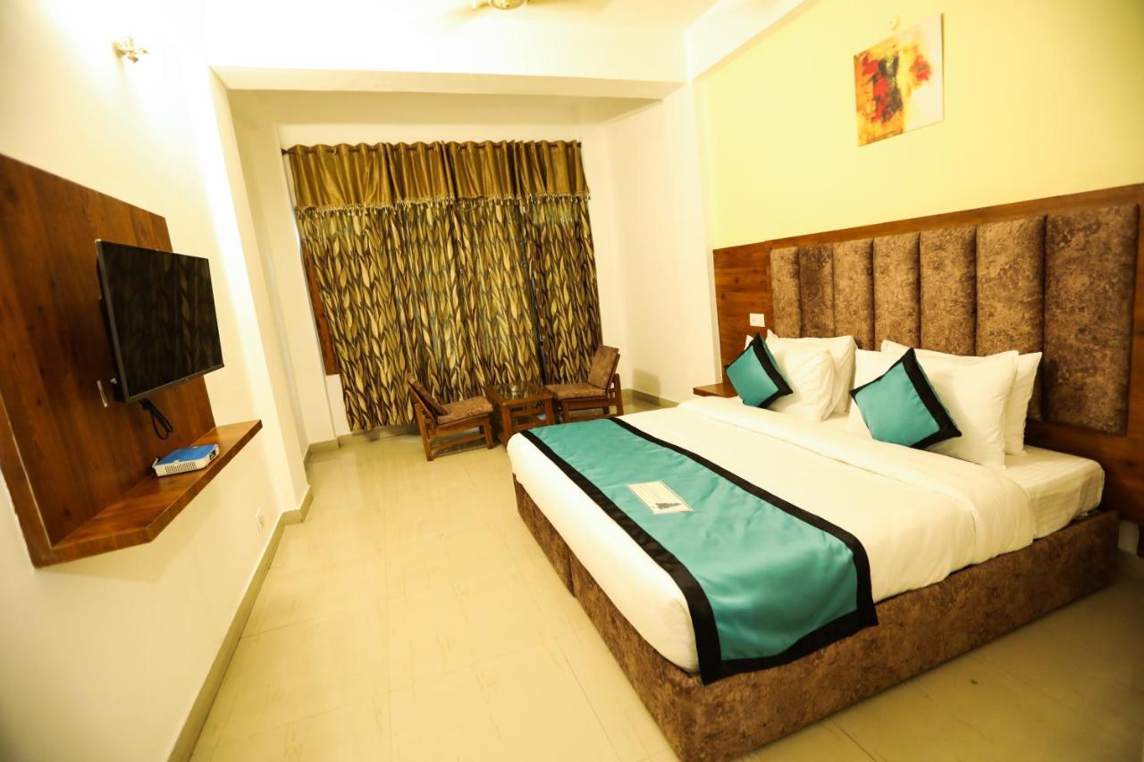 The Park View, Mandi Exterior foto
